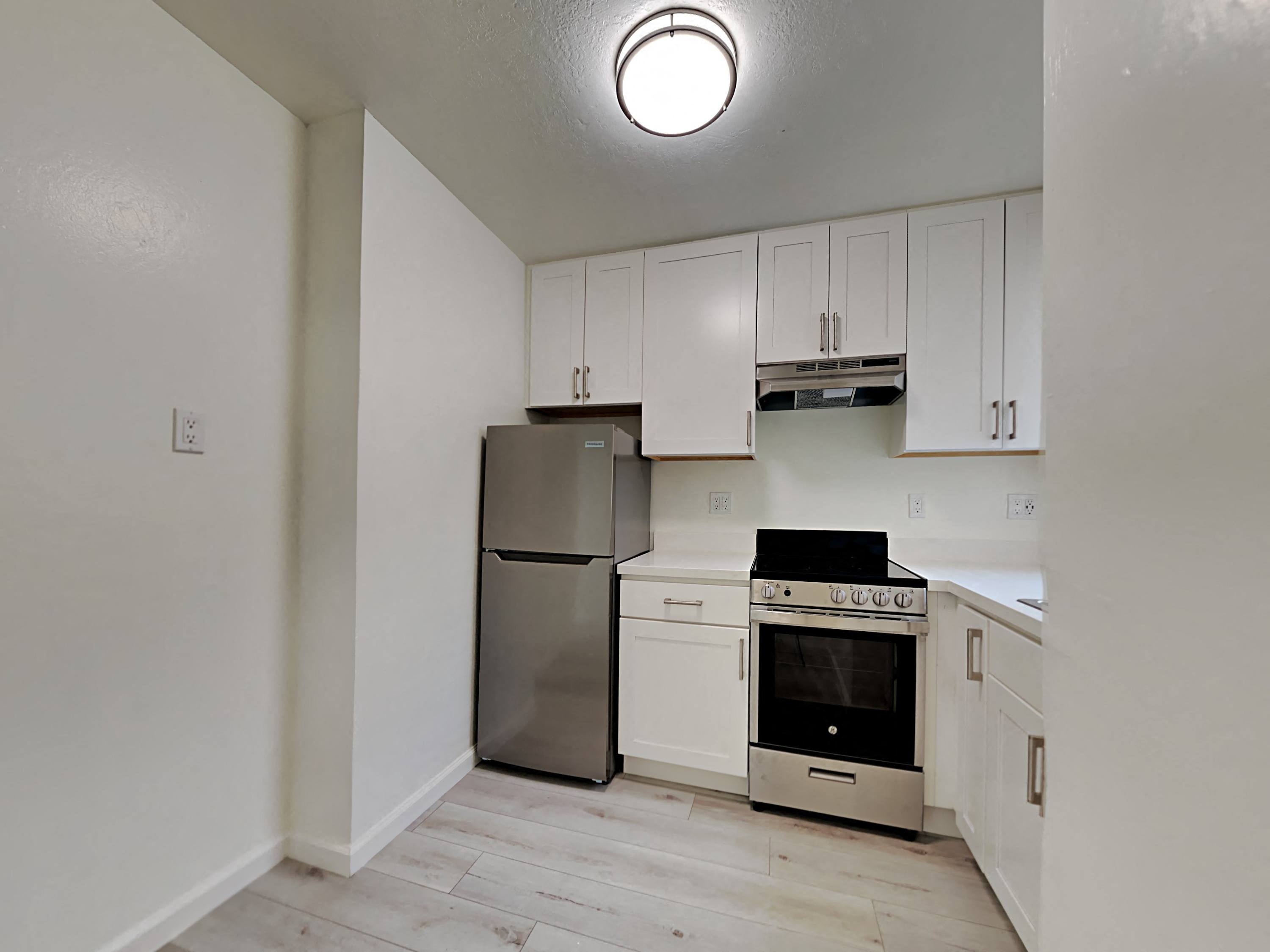 275 Turk St photo 5